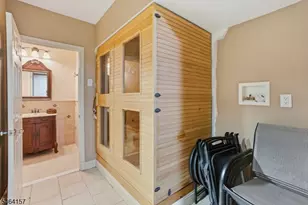 1 Dimmig Ct, Upper Saddle River, NJ 07458 - Photo 36
