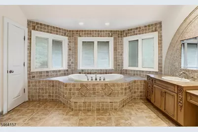 1 Dimmig Ct, Upper Saddle River, NJ 07458 - Photo 26
