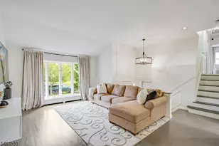 23 Briar Hills Cir, Springfield, NJ 07081 - Photo 4
