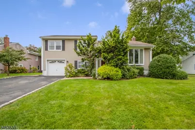 23 Briar Hills Cir, Springfield, NJ 07081 - Photo 2
