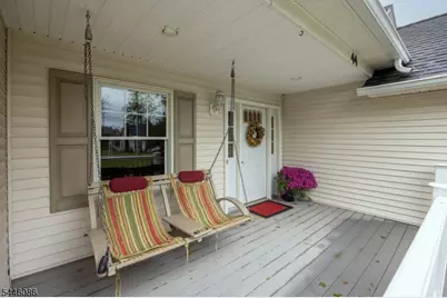 44 Hughes Ln, Watchung, NJ 07069 - Photo 2