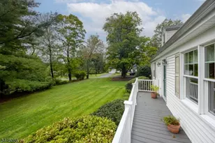 44 Hughes Ln, Watchung, NJ 07069 - Photo 30