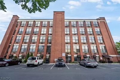 366-382 Trenton Ave #2E, Paterson, NJ 07503 - Photo 16