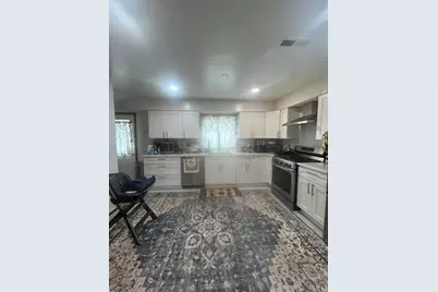 273 Orchard St, Rahway, NJ 07065 - Photo 2