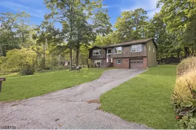 52 Lounsberry Hollow Rd, Vernon, NJ 07461 - Photo 30