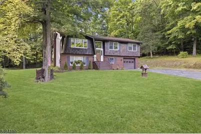 52 Lounsberry Hollow Rd, Vernon, NJ 07461 - Photo 32