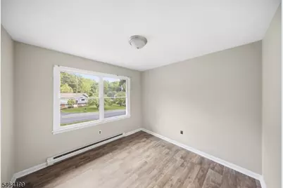 52 Lounsberry Hollow Rd, Vernon, NJ 07461 - Photo 14