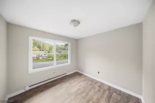52 Lounsberry Hollow Rd, Vernon, NJ 07461 - Photo 14