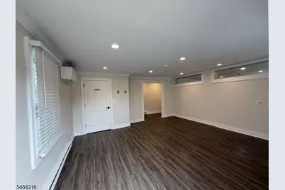 28 Wall St, Oxford Township, NJ 07863 - Photo 2