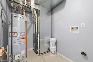 97 N 6th St, Newark, NJ 07107 - Photo 22