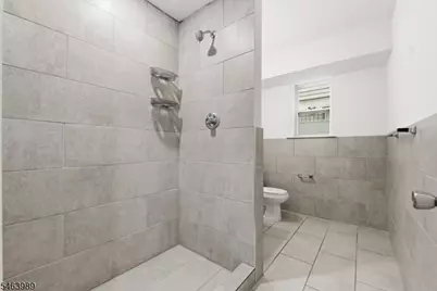 97 N 6th St, Newark, NJ 07107 - Photo 18