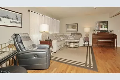 6 Cooper Dr, Wanaque, NJ 07465 - Photo 4