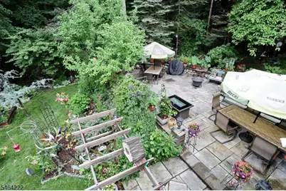 6 Cooper Dr, Wanaque, NJ 07465 - Photo 12