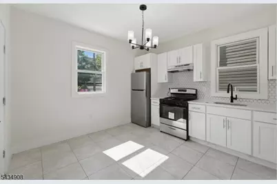 148 N 15th St, East Orange, NJ 07017 - Photo 8