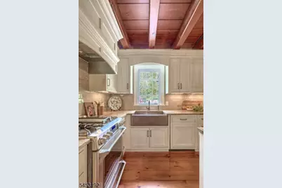 31 Water St, Tewksbury Township, NJ 08858 - Photo 10