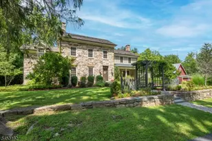 31 Water St, Tewksbury Township, NJ 08858 - Photo 1