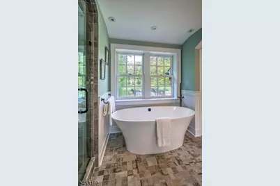 31 Water St, Tewksbury Township, NJ 08858 - Photo 18