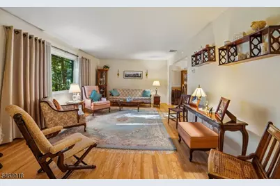 21 Long Ridge Rd, Parsippany, NJ 07869 - Photo 4