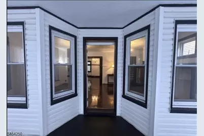 131 Greenwood Ave, East Orange, NJ 07017 - Photo 2