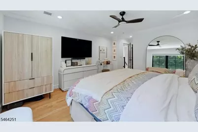 11 Marquette Rd, Montclair, NJ 07043 - Photo 20