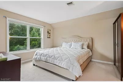 9 Inwood Ter, Fairfield, NJ 07004 - Photo 26