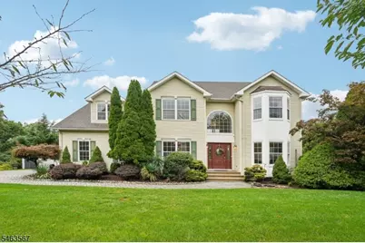 9 Inwood Ter, Fairfield, NJ 07004 - Photo 1