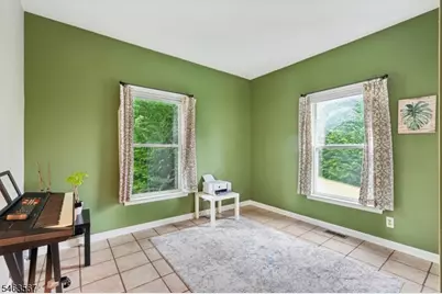 9 Inwood Ter, Fairfield, NJ 07004 - Photo 20