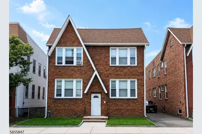 431 Kerrigan Blvd, Newark, NJ 07106 - Photo 1