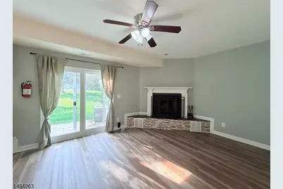 378 Hawkshead Way, Franklin Township, NJ 08873 - Photo 10