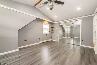 34 Meadow Ln, Clifton, NJ 07012 - Photo 16