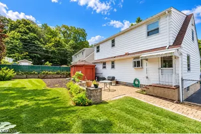 34 Meadow Ln, Clifton, NJ 07012 - Photo 24