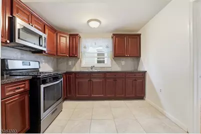 231 Renner Ave #2, Newark, NJ 07112 - Photo 10