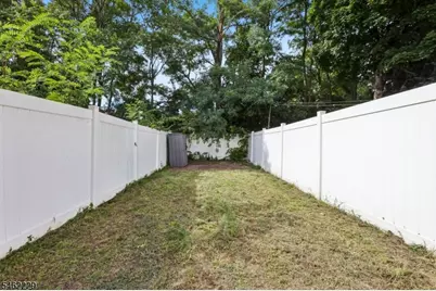 133 1/2 Prospect Ave, Bayonne, NJ 07002 - Photo 20