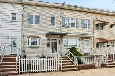 133 1/2 Prospect Ave, Bayonne, NJ 07002 - Photo 2