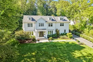 23 Woodfield Dr, Millburn, NJ 07078 - Photo 1