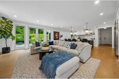 23 Woodfield Drive, Millburn, NJ 07078 - Photo 8