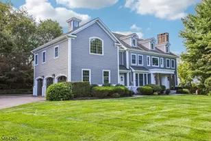 5 Chesterfield Dr, Chester, NJ 07930 - Photo 2
