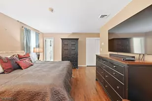 33 Celtic Way, Parsippany, NJ 07054 - Photo 18
