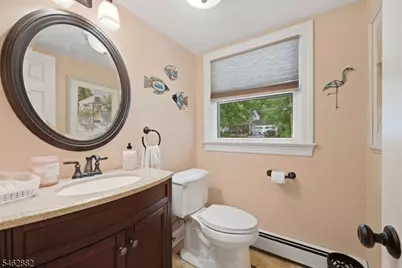 33 Celtic Way, Parsippany, NJ 07054 - Photo 6