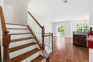 404 Waterview Ct, Hanover Township, NJ 07927 - Photo 10