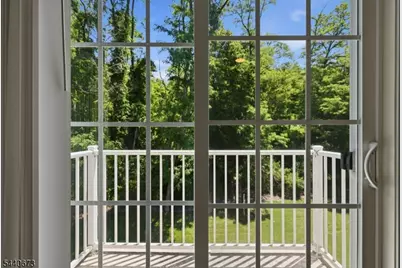 404 Waterview Ct #404, Hanover Township, NJ 07927 - Photo 8