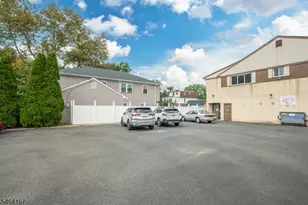 75 Westfield Ave, Clark Township, NJ 07066 - Photo 30