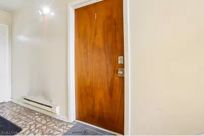 5 Jefferson St, Clifton, NJ 07014 - Photo 4