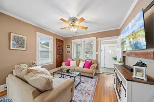 38 Franklin St, Union Township, NJ 07088 - Photo 4