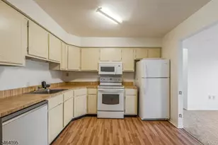 73F Farm Rd, Hillsborough Township, NJ 08844 - Photo 14