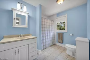 21 Reagan Way, Kinnelon, NJ 07405 - Photo 28