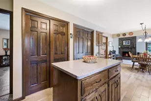658 Main St, Union Township, NJ 08802 - Photo 14