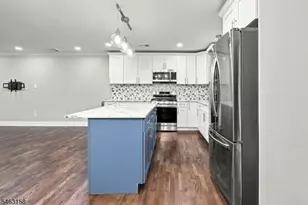 7 Ute Pl, Rockaway Township, NJ 07866 - Photo 10