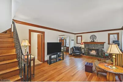 932 Pennsylvania Ave, Union Township, NJ 07083 - Photo 4
