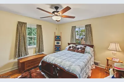 932 Pennsylvania Ave, Union Township, NJ 07083 - Photo 20